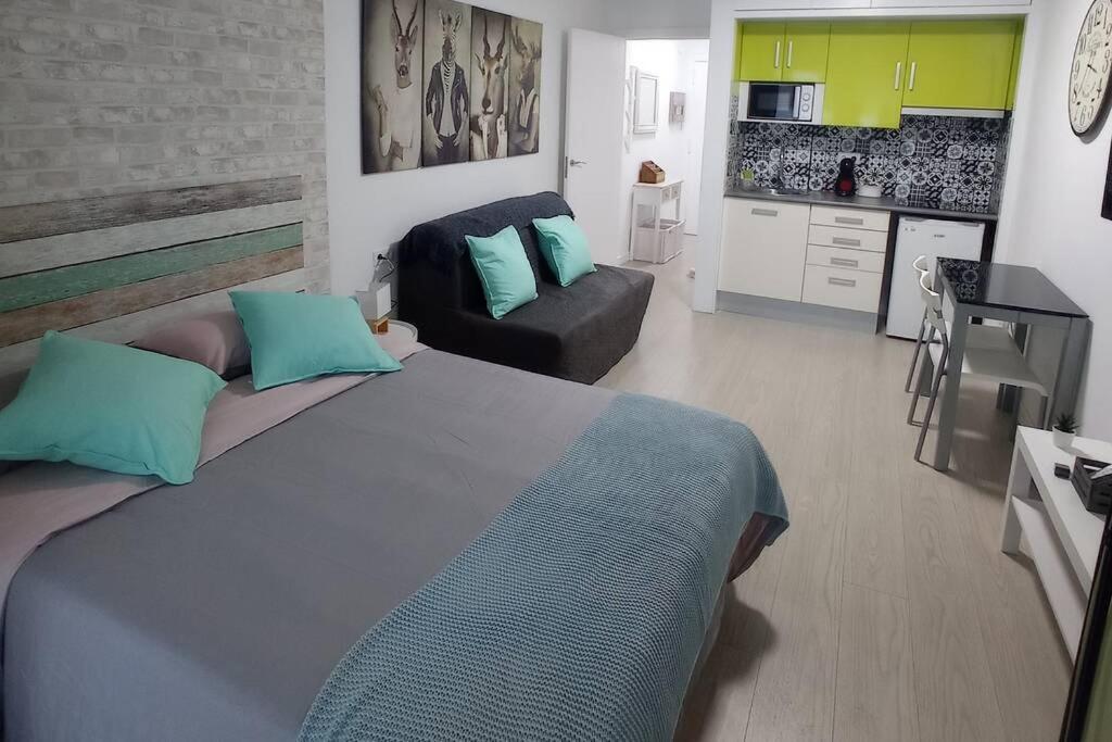 Apartamento Con Piscina A 2 Minutos De La Playa!!! Lloret de Mar Zewnętrze zdjęcie